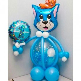 Фигура из шаров: кот Томм с фольгированным шариком